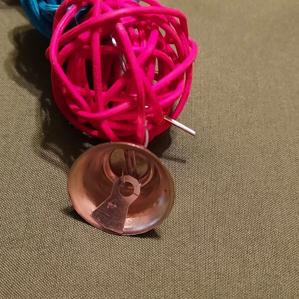 Cat toy